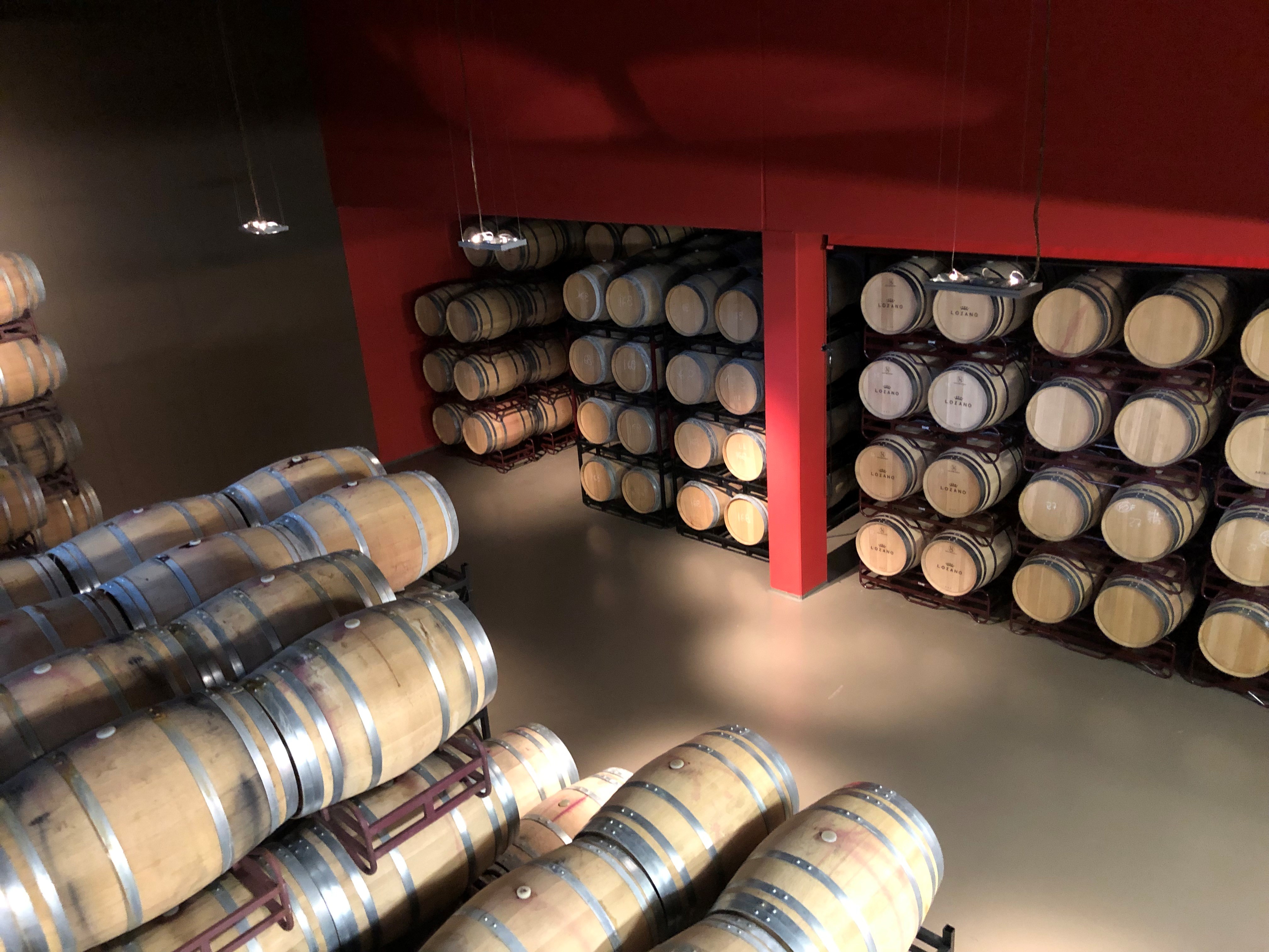 BODEGAS LOZANO NAVE DE BARRICAS